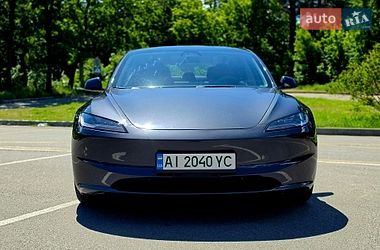 Седан Tesla Model 3 2024 в Киеве