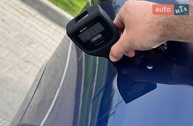 Седан Tesla Model 3 2022 в Виннице