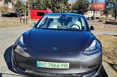 Седан Tesla Model 3 2019 в Вінниці