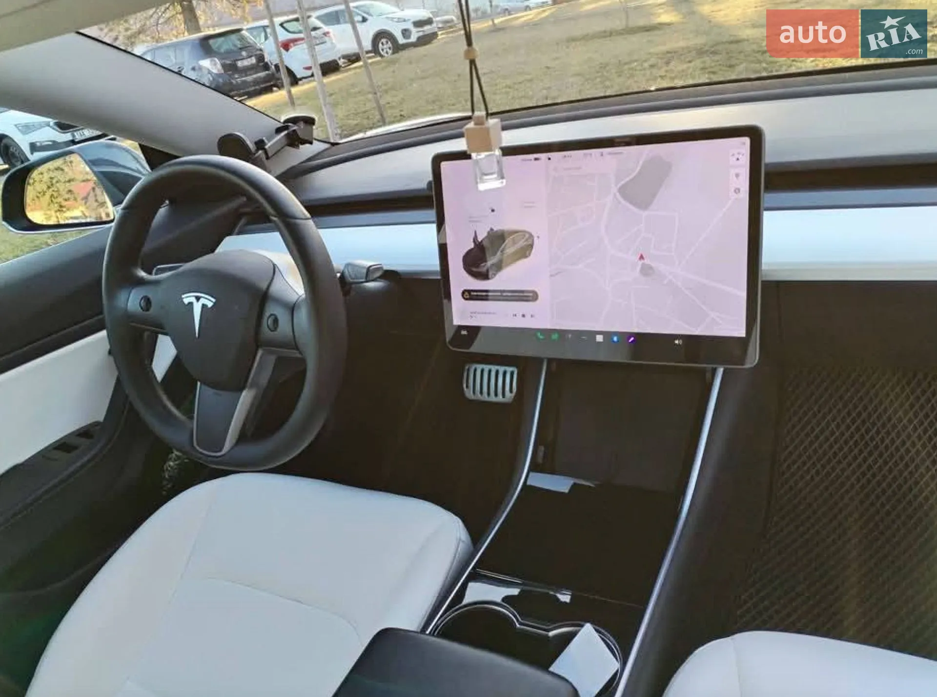 2019 Tesla Model 3 - мініатюра 10