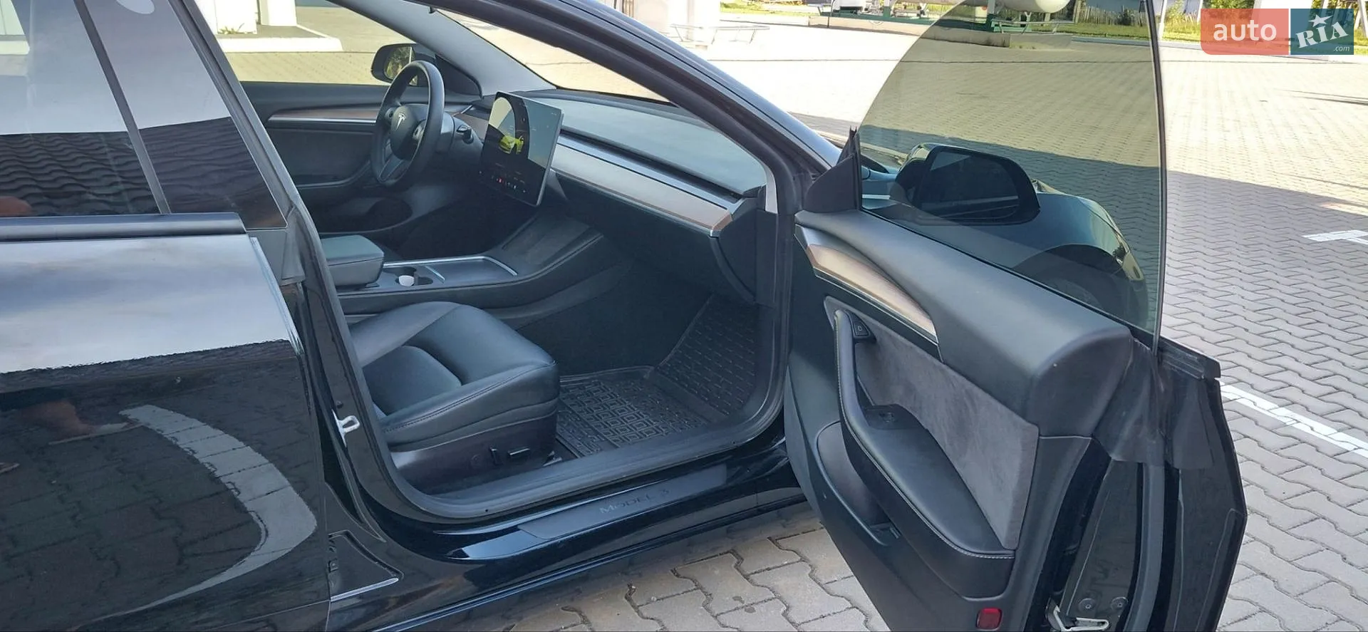 2022 Tesla Model 3 - мініатюра 15