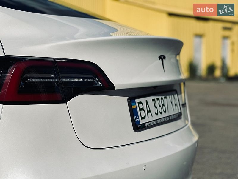 Седан Tesla Model 3 2020 в Кропивницком фото 28 Седан Tesla Model 3 2020 в Кропивницком
