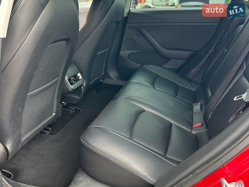 Седан Tesla Model 3 2022 в Хмельницькому