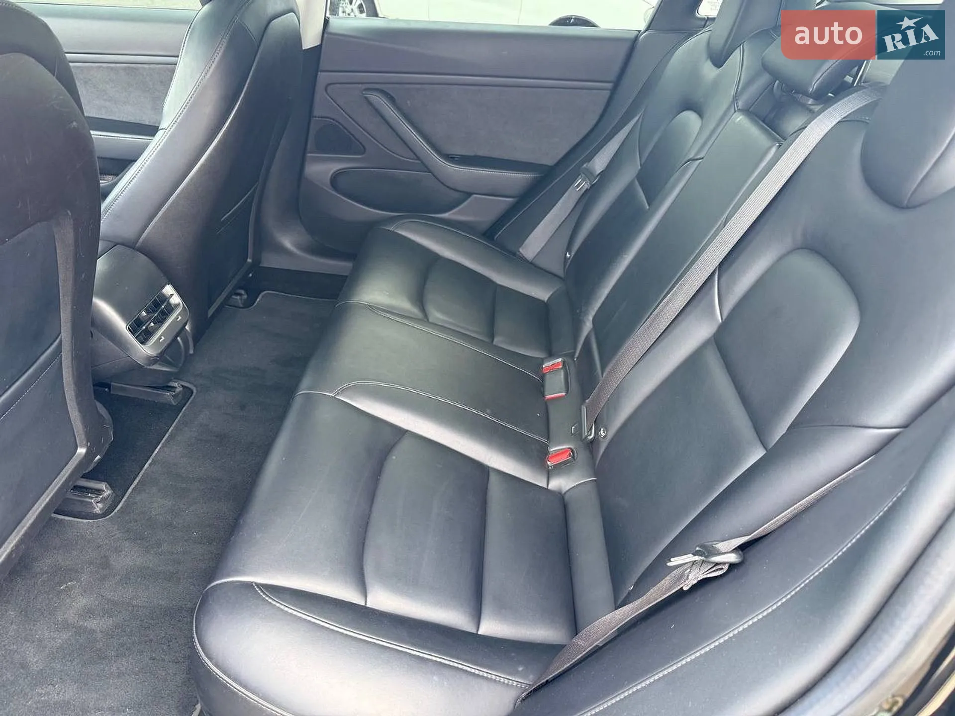 2018 Tesla Model 3 - мініатюра 16