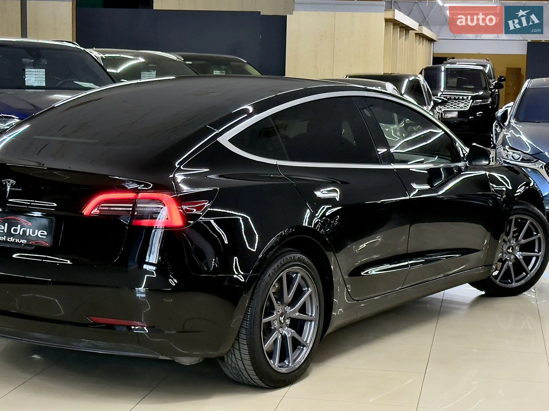 2019 Tesla Model 3 - мініатюра 8