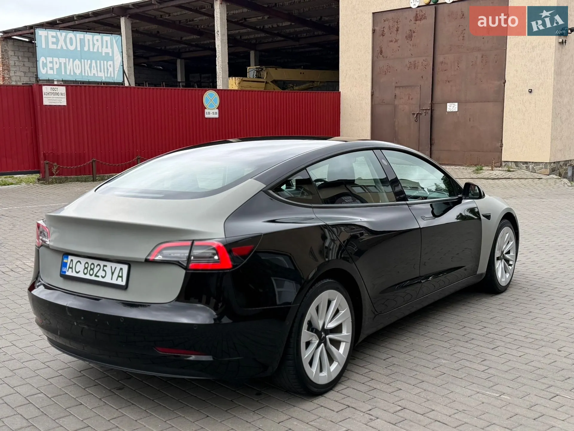 2021 Tesla Model 3 - мініатюра 17