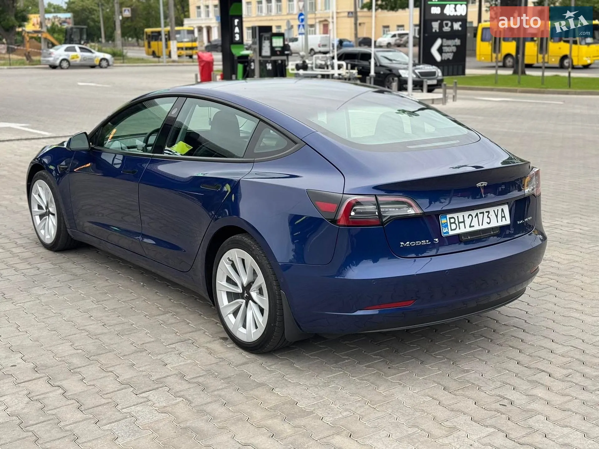 2021 Tesla Model 3 - мініатюра 9