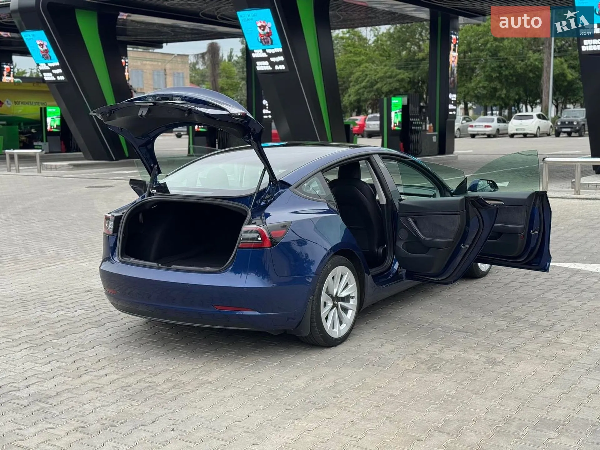 2021 Tesla Model 3 - мініатюра 26