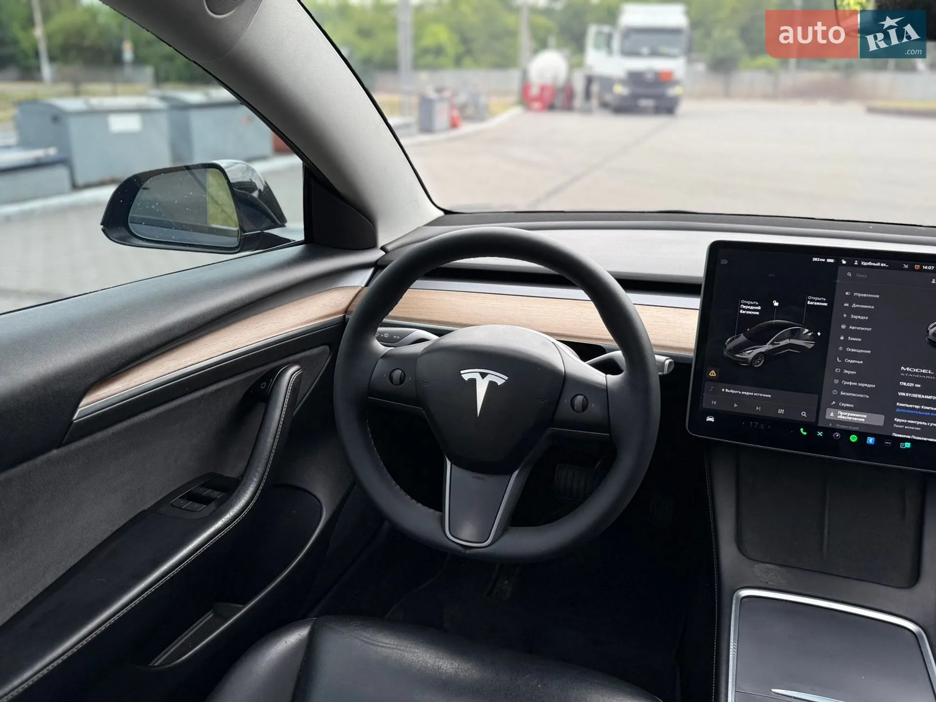 2021 Tesla Model 3 - мініатюра 32