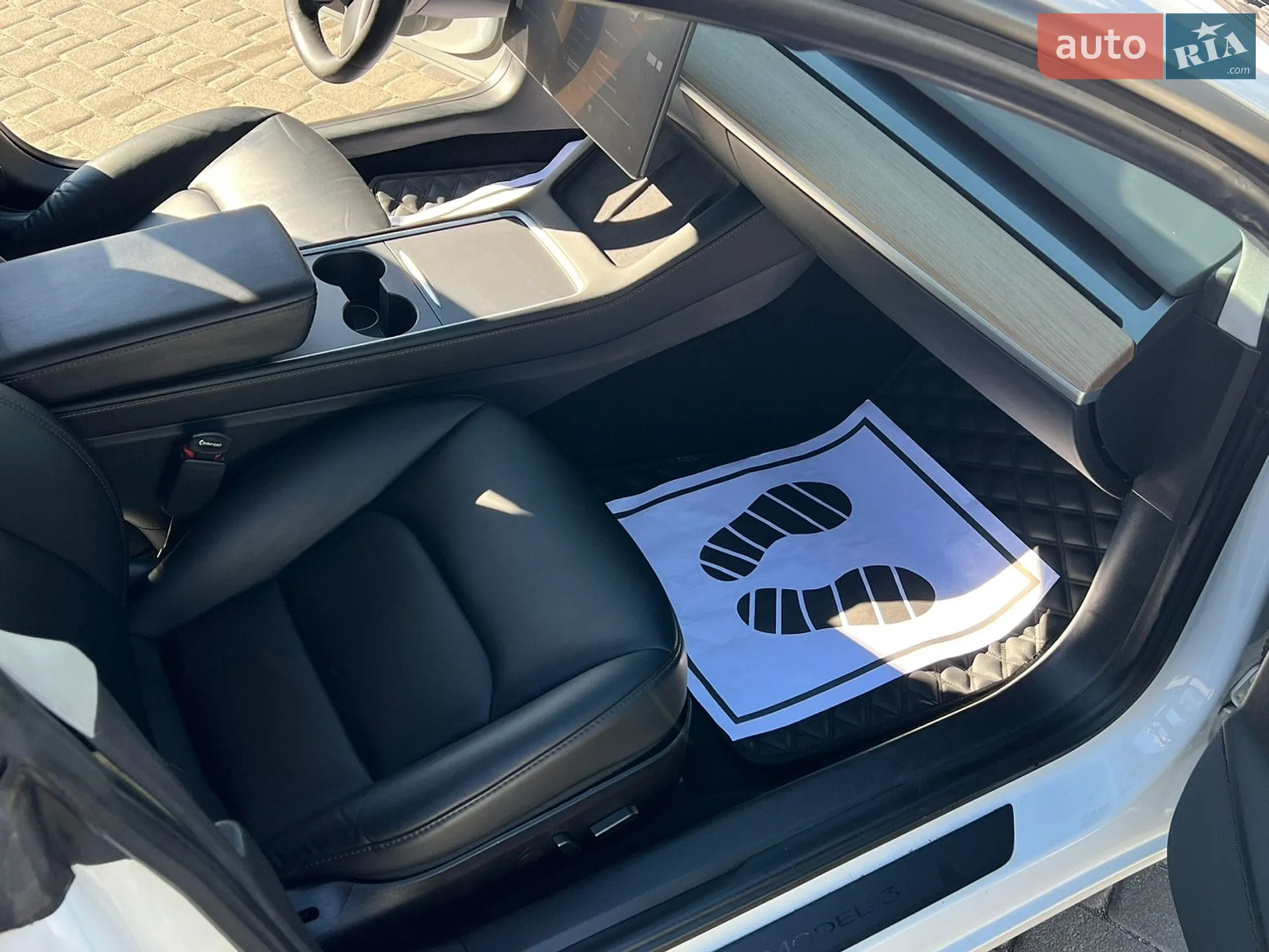 2021 Tesla Model 3 - мініатюра 20