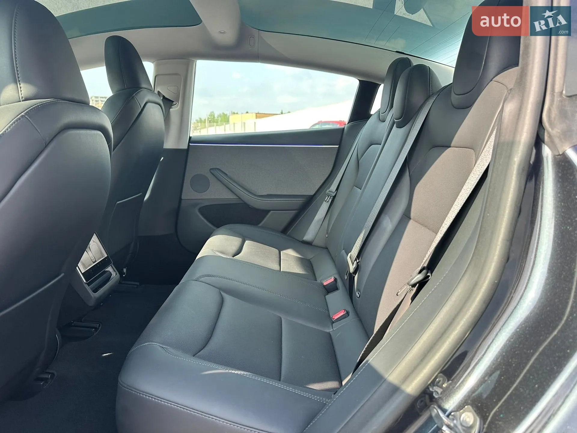 2024 Tesla Model 3 - мініатюра 15