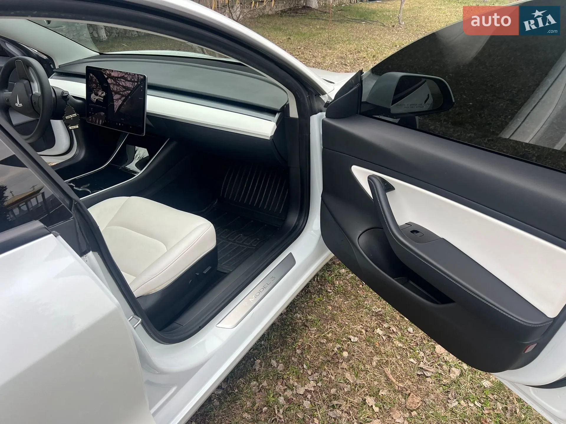 2020 Tesla Model 3 - мініатюра 20
