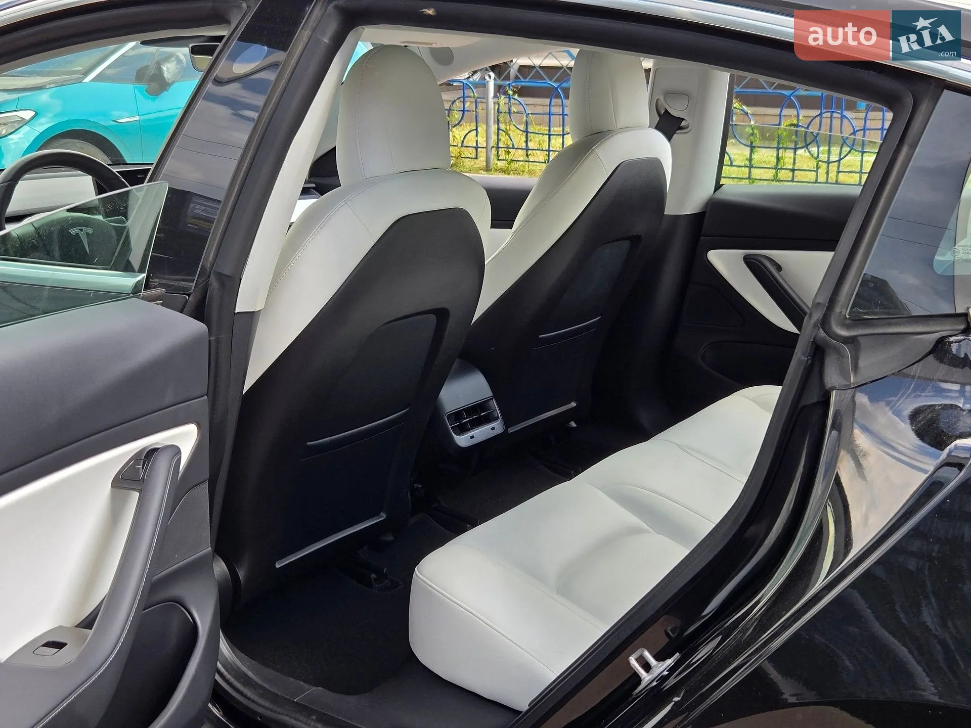 2019 Tesla Model 3 - мініатюра 21