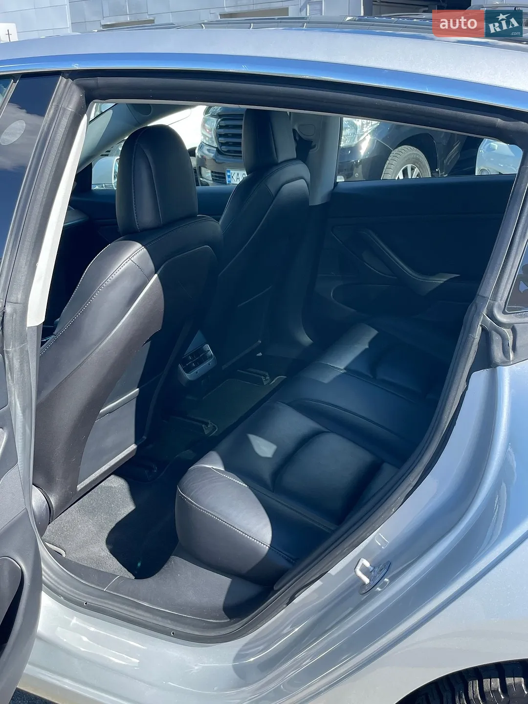 2018 Tesla Model 3 - мініатюра 12