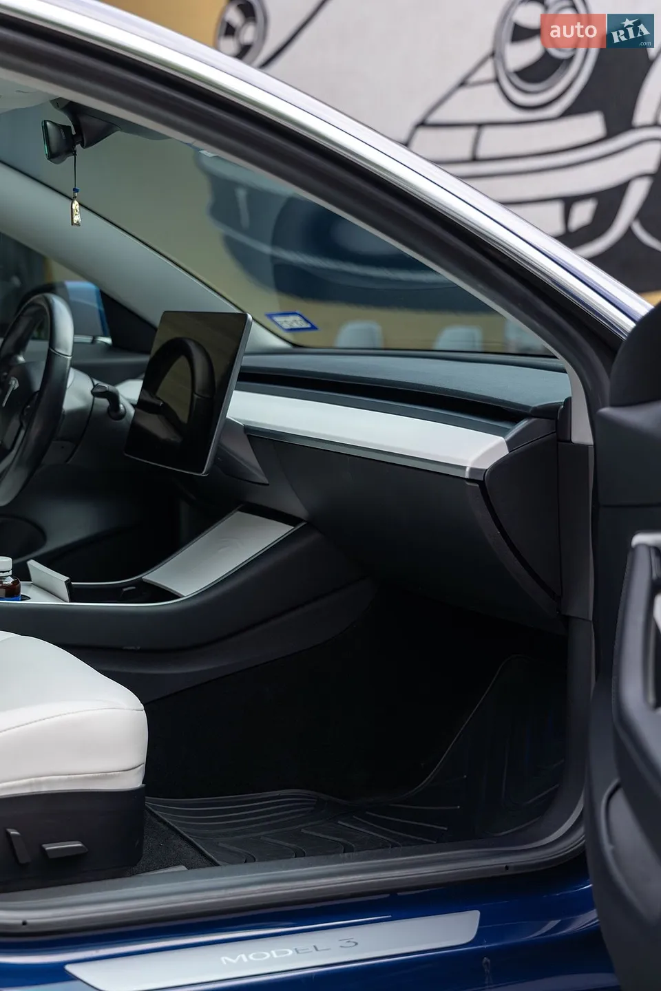 2019 Tesla Model 3 - мініатюра 7