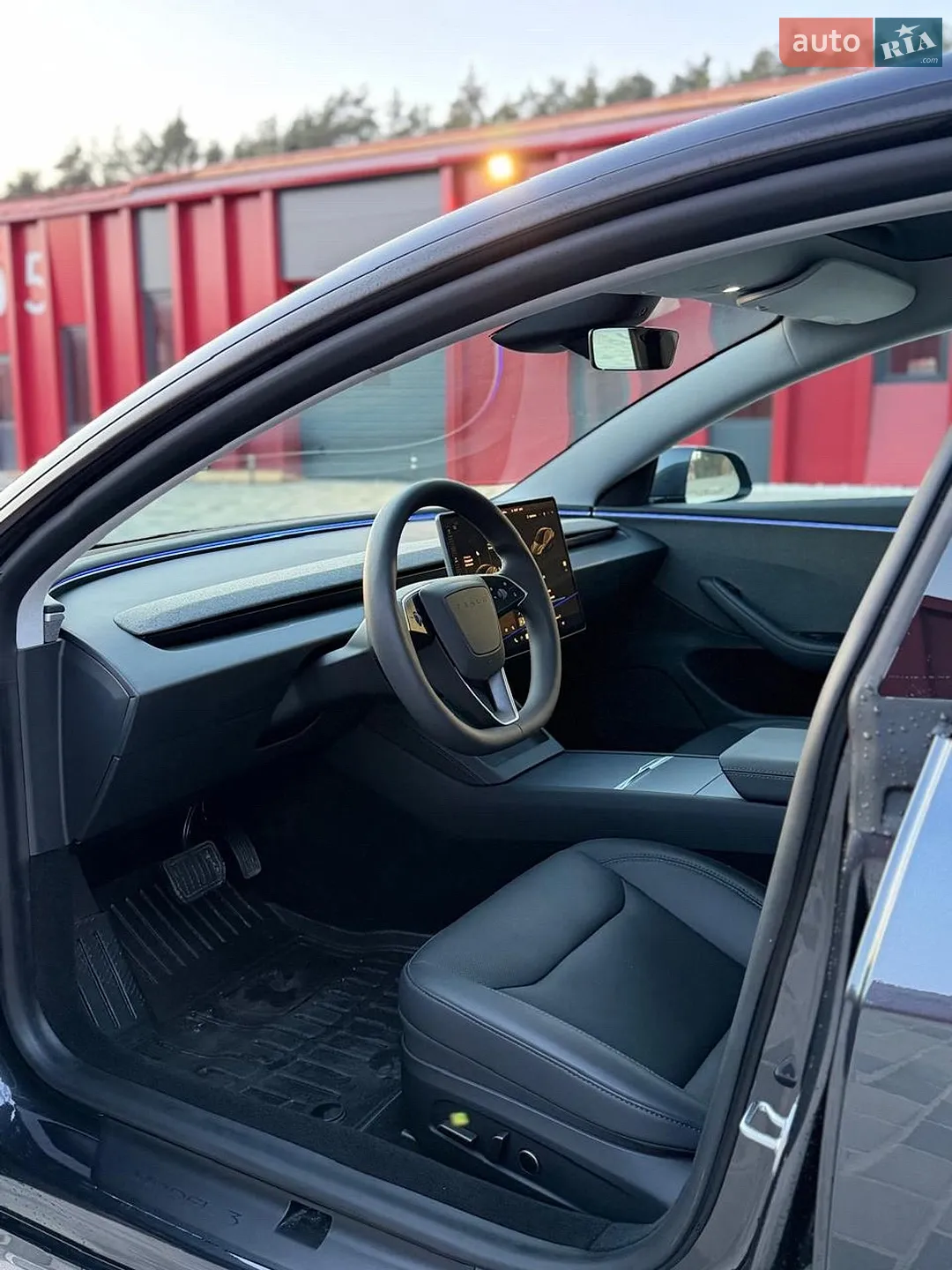 2024 Tesla Model 3 - мініатюра 16