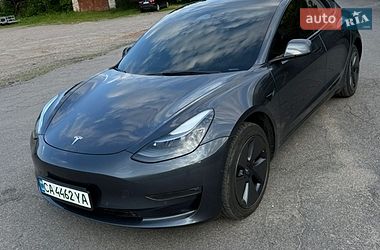 Седан Tesla Model 3 2022 в Тальном Седан Tesla Model 3 2022 в Тальном