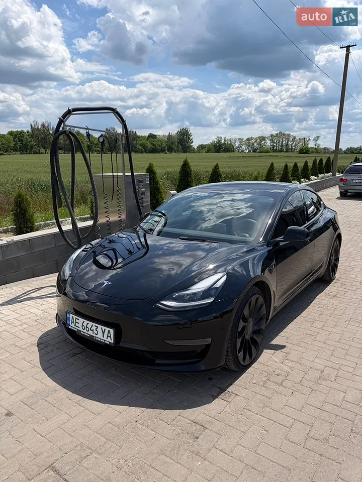 2022 Tesla Model 3 - мініатюра 18