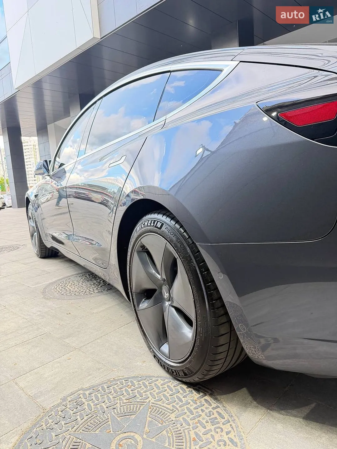 2019 Tesla Model 3 - мініатюра 5