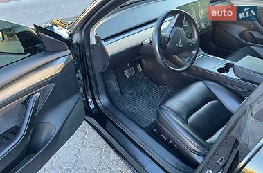 Седан Tesla Model 3 2021 в Луцьку