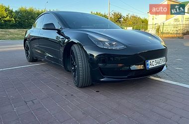 Седан Tesla Model 3 2021 в Луцьку