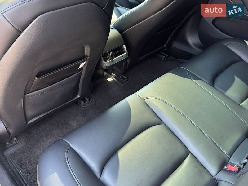Седан Tesla Model 3 2021 в Кривому Розі фото 14 Седан Tesla Model 3 2021 в Кривому Розі
