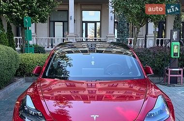 Седан Tesla Model 3 2020 в Виннице