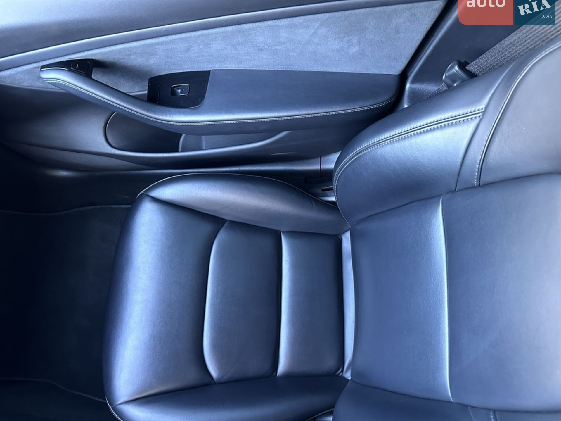 2019 Tesla Model 3 - мініатюра 26