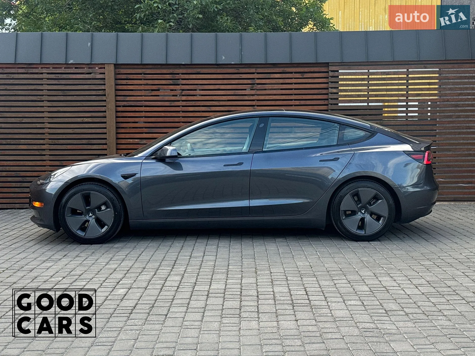 2020 Tesla Model 3 - мініатюра 4