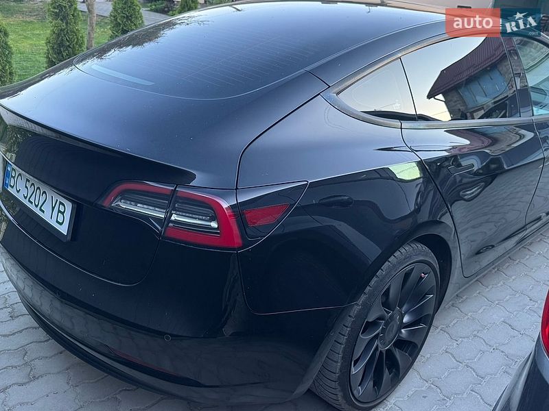 Седан Tesla Model 3 2022 в Львові фото 8 Седан Tesla Model 3 2022 в Львові