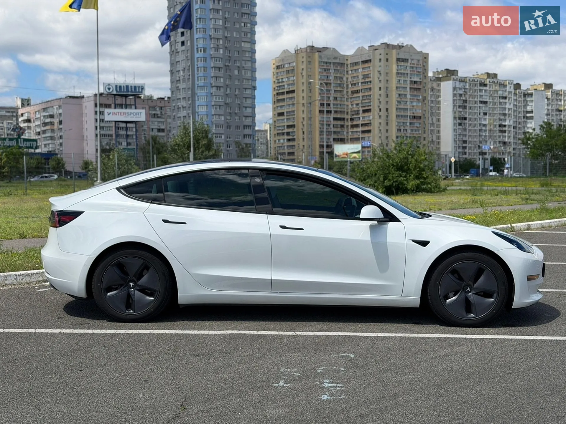2020 Tesla Model 3 - мініатюра 2