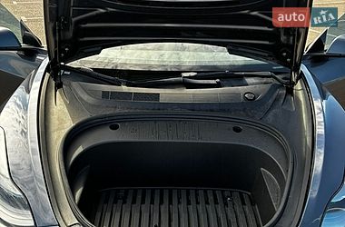Седан Tesla Model 3 2022 в Рівному фото 12 Седан Tesla Model 3 2022 в Рівному