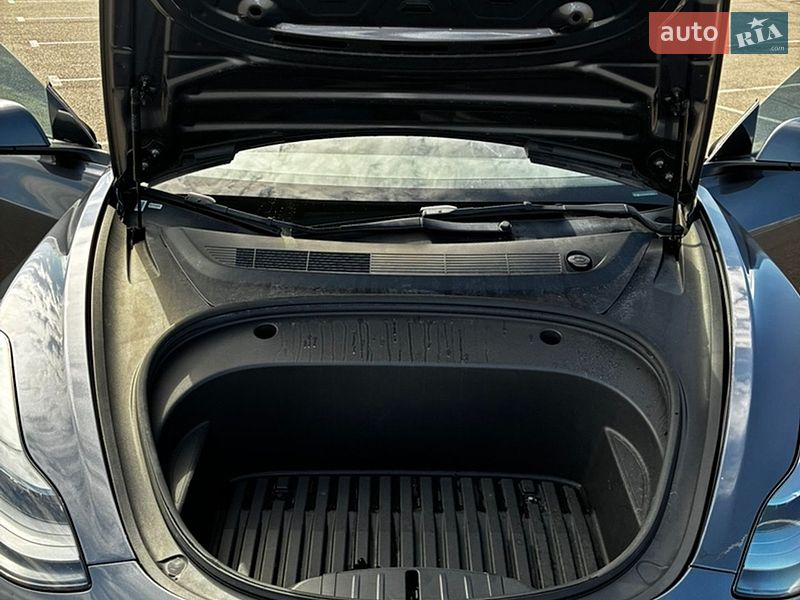 Седан Tesla Model 3 2022 в Рівному фото 12 Седан Tesla Model 3 2022 в Рівному