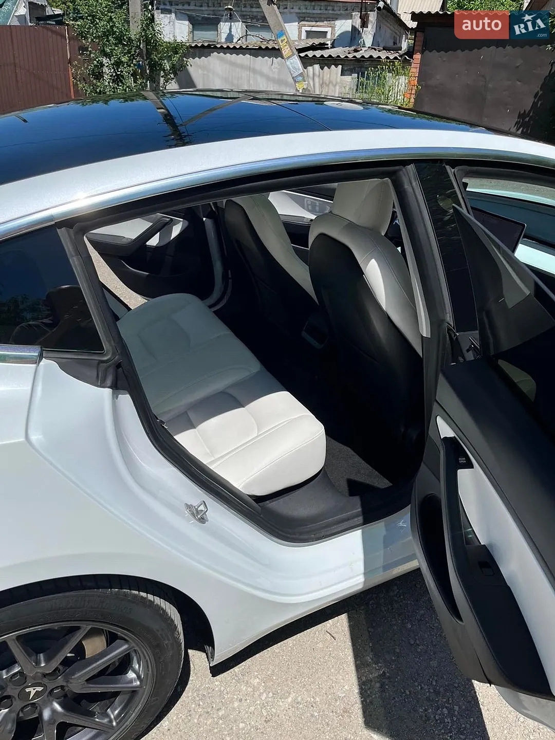 2020 Tesla Model 3 - мініатюра 19