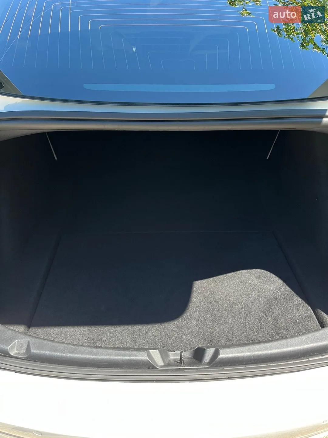 2020 Tesla Model 3 - мініатюра 9