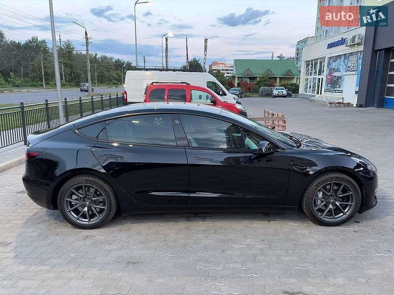 Седан Tesla Model 3 2022 в Полтаве фото 7 Седан Tesla Model 3 2022 в Полтаве