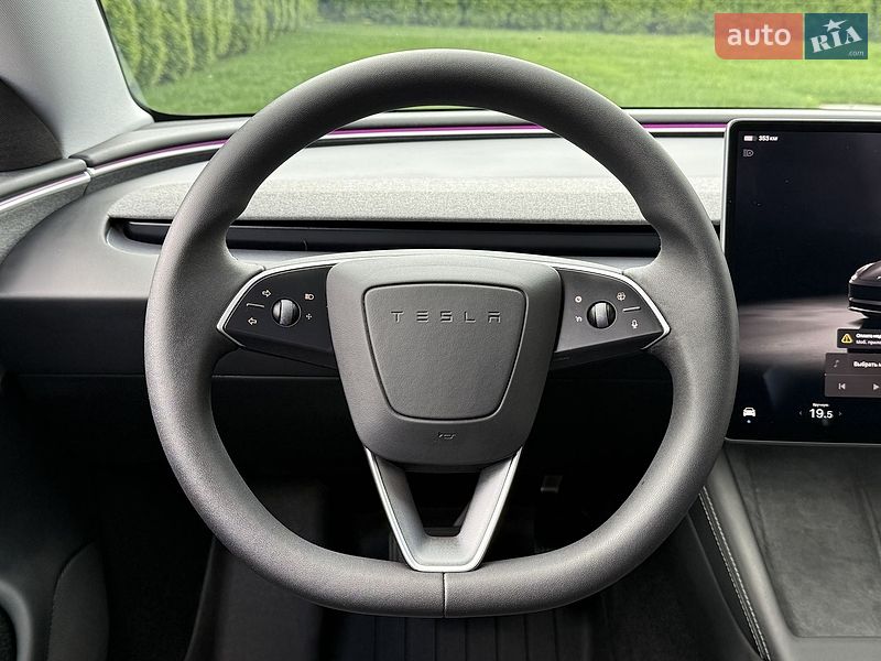 Седан Tesla Model 3 2025 в Коломиї