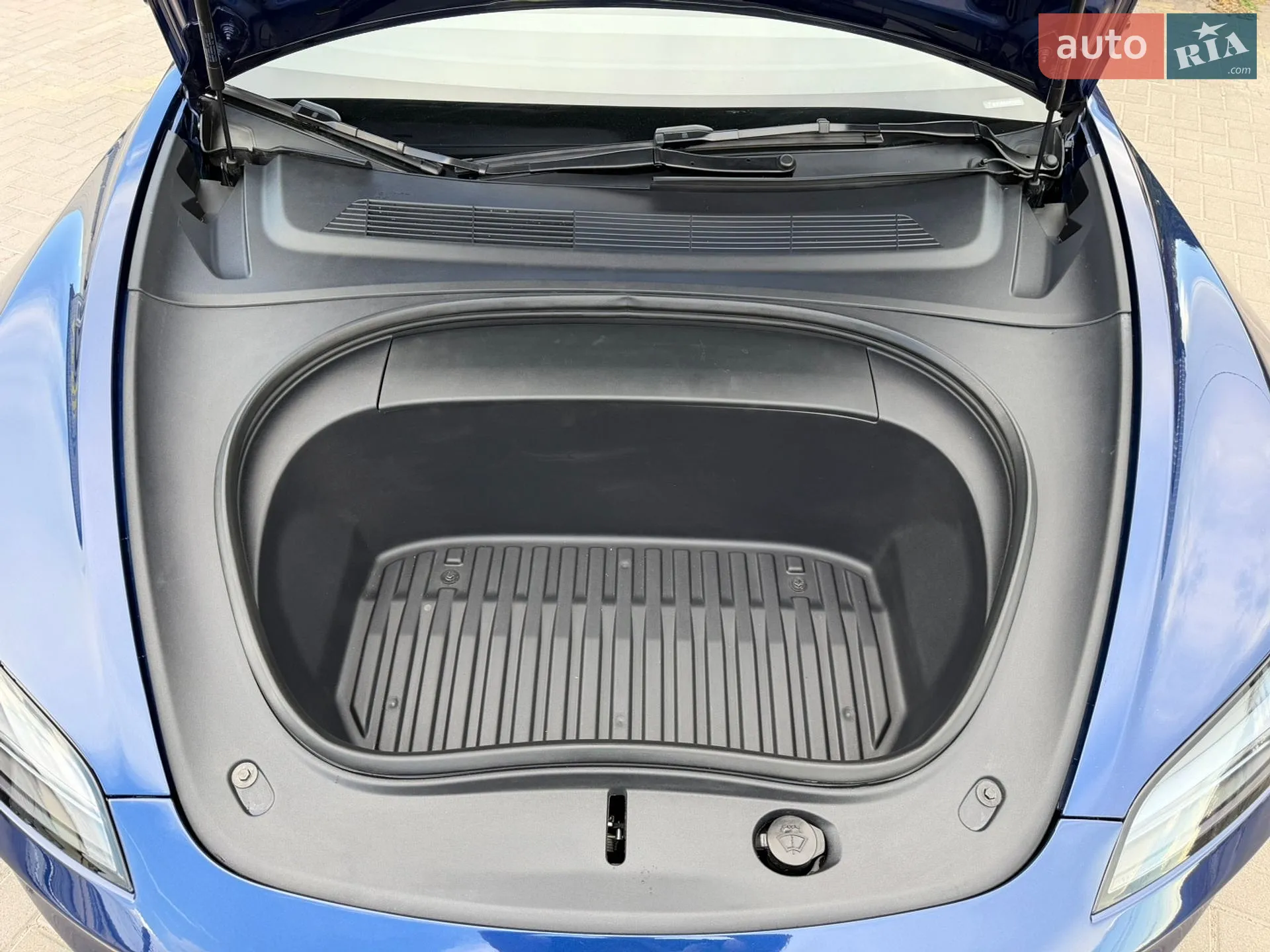 2024 Tesla Model 3 - мініатюра 11
