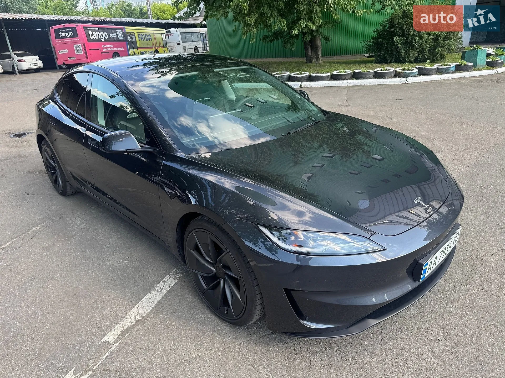 2024 Tesla Model 3 - мініатюра 3