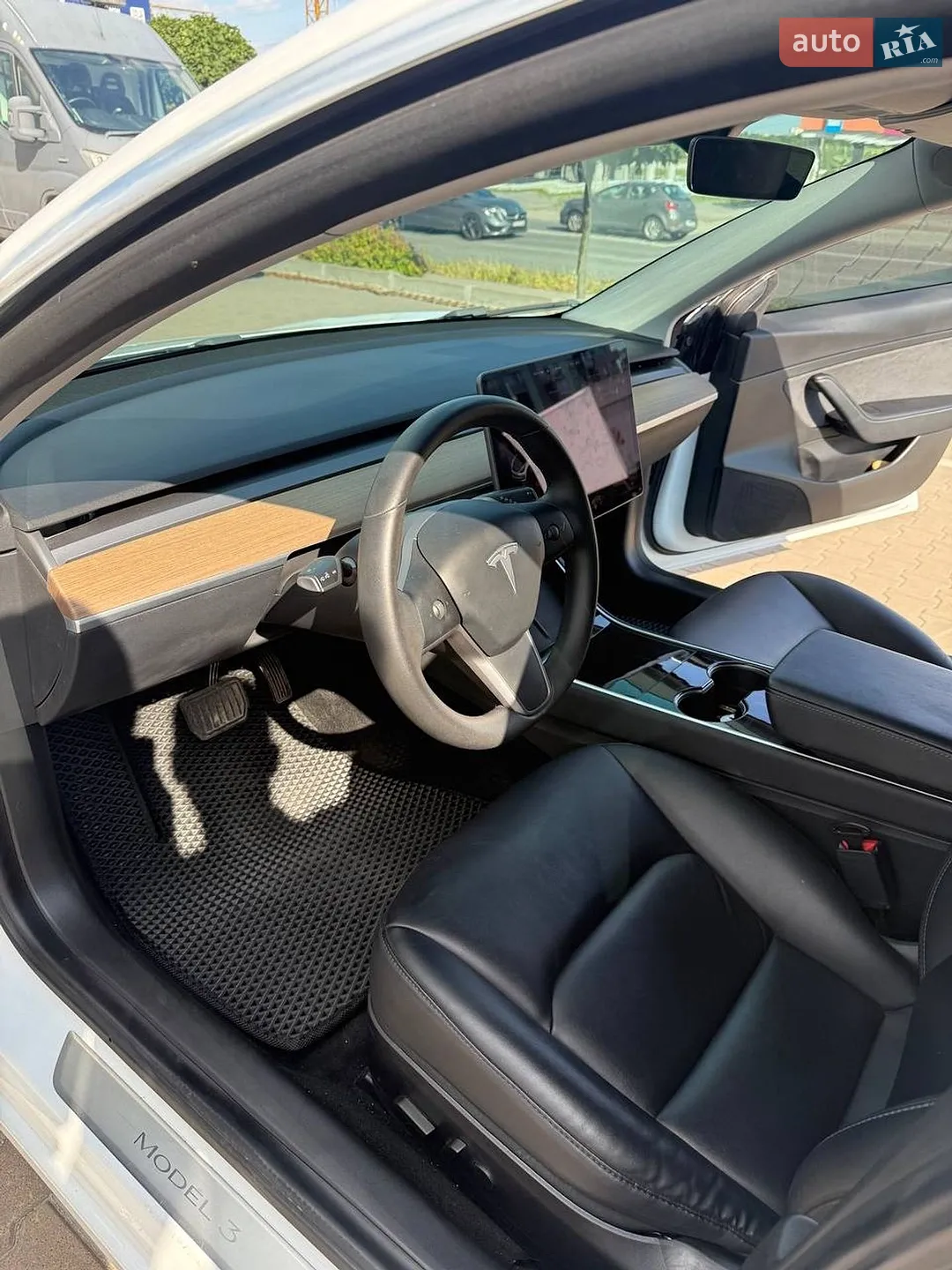 2020 Tesla Model 3 - мініатюра 12