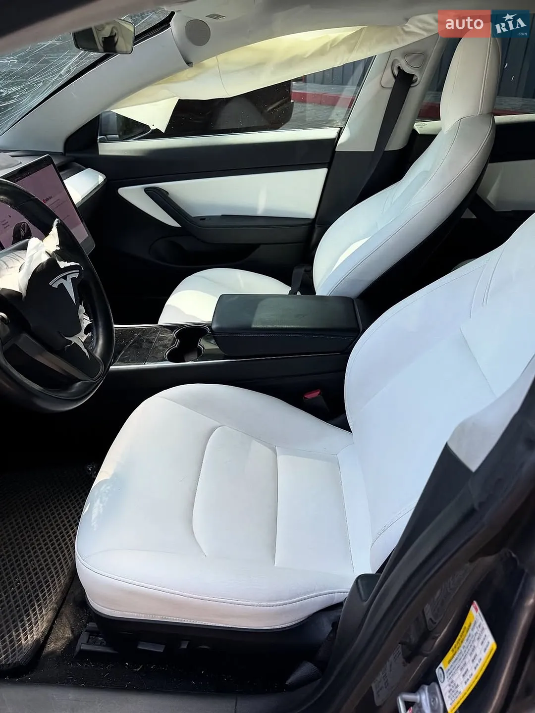 2018 Tesla Model 3 - мініатюра 8