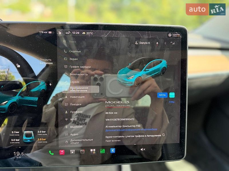 Седан Tesla Model 3 2021 в Києві