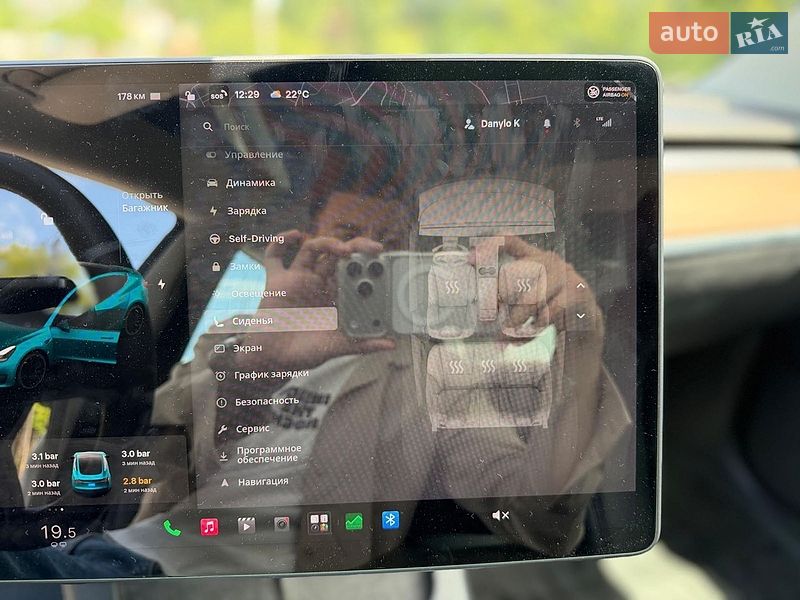 Седан Tesla Model 3 2021 в Києві