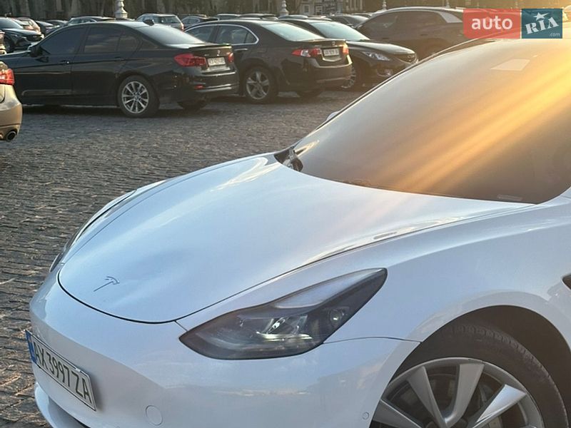 Седан Tesla Model 3 2020 в Харкові фото 2 Седан Tesla Model 3 2020 в Харкові