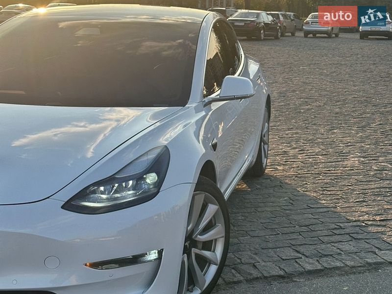 Седан Tesla Model 3 2020 в Харкові фото 3 Седан Tesla Model 3 2020 в Харкові