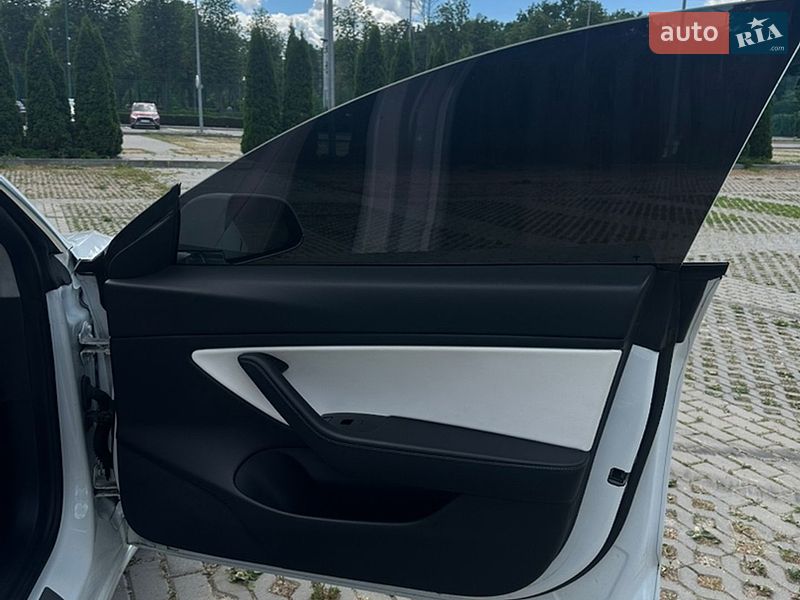 Седан Tesla Model 3 2020 в Харкові фото 22 Седан Tesla Model 3 2020 в Харкові
