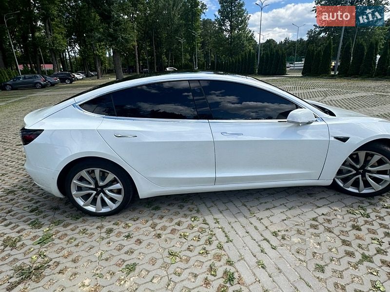 Седан Tesla Model 3 2020 в Харкові фото 42 Седан Tesla Model 3 2020 в Харкові