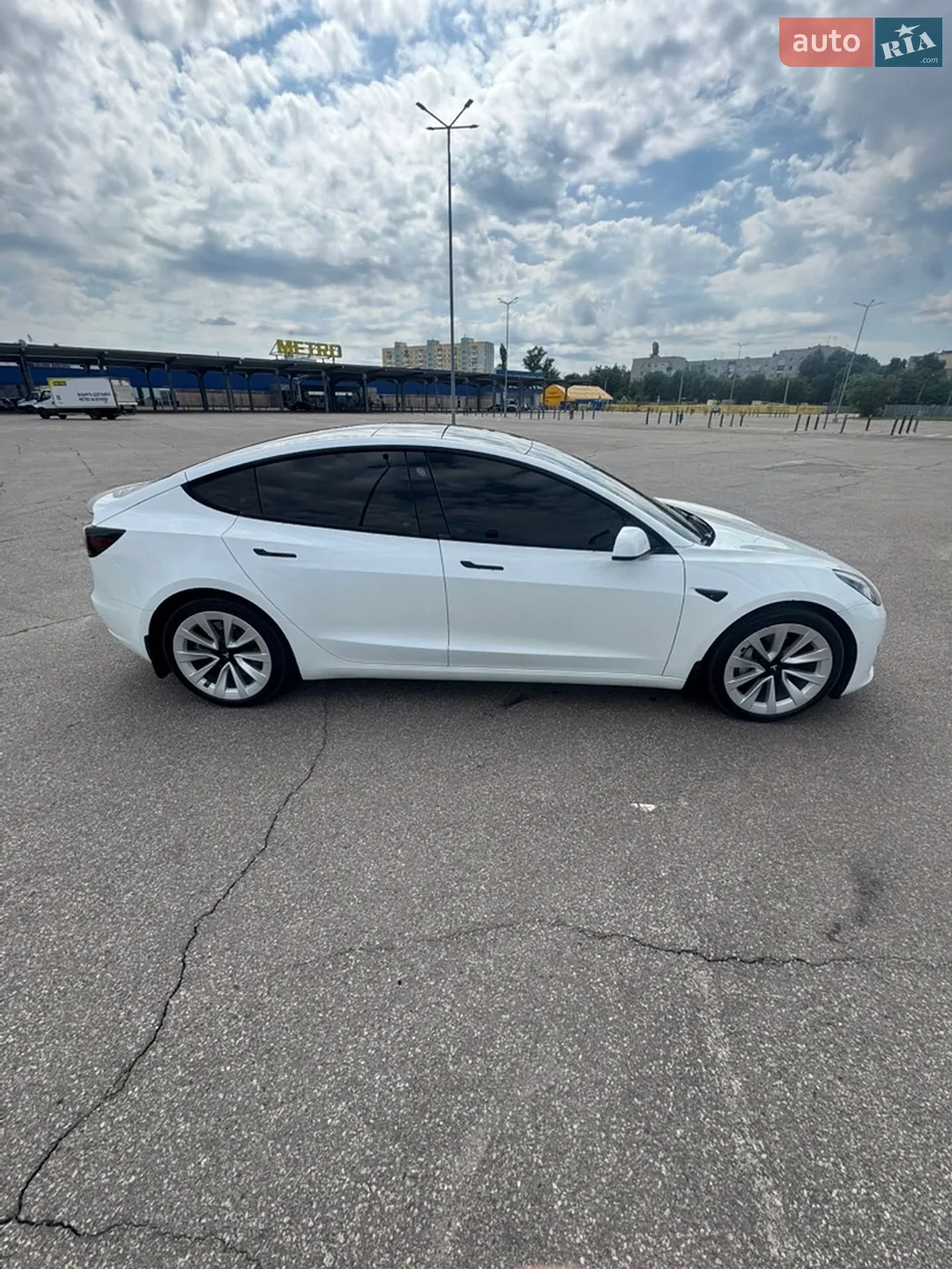 Tesla Model 3 2022 VIN 5YJ3E1EA9NF157668 фото оголошення 14 з 20