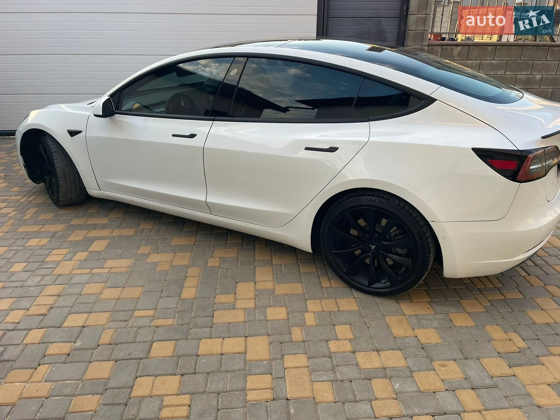 2019 Tesla Model 3 - мініатюра 8