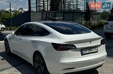 Седан Tesla Model 3 2019 в Кропивницком
